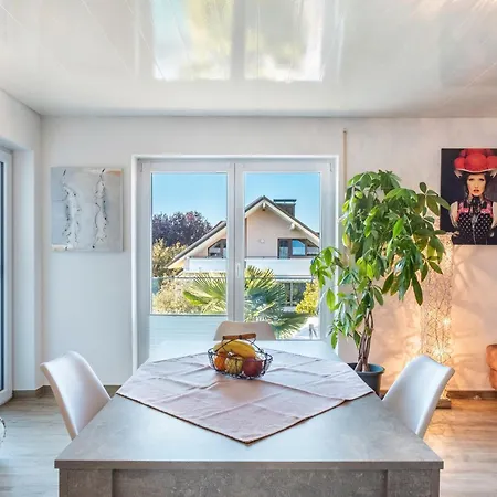 Διαμέρισμα Fewo-wosink